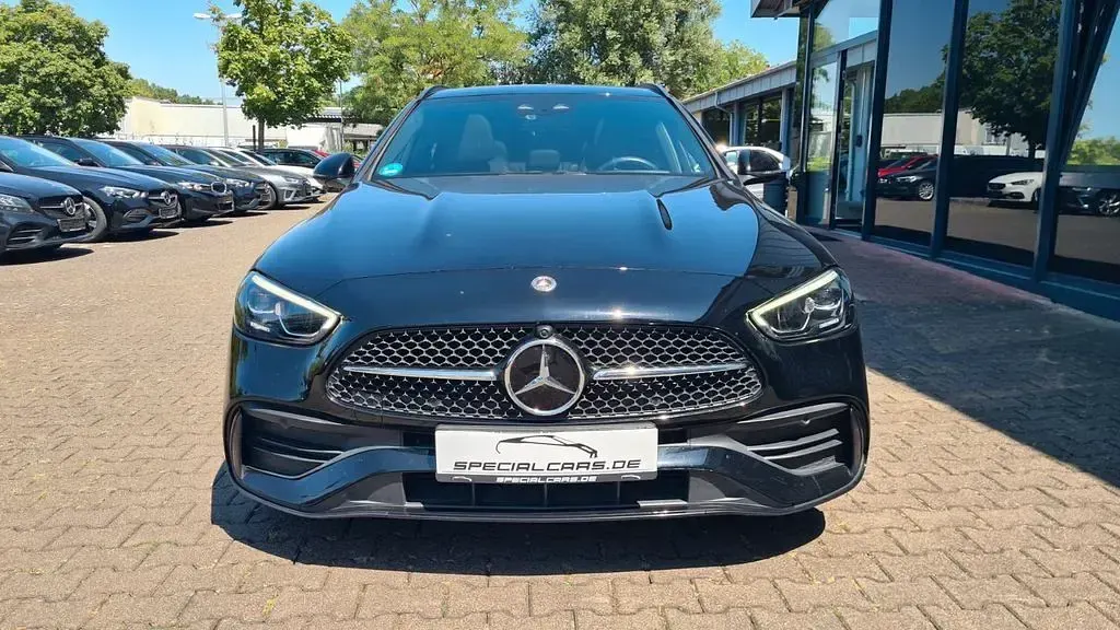 Gebraucht Mercedes C220 AMG 197 PS (144 kW) 2023 Schwarz Limousine