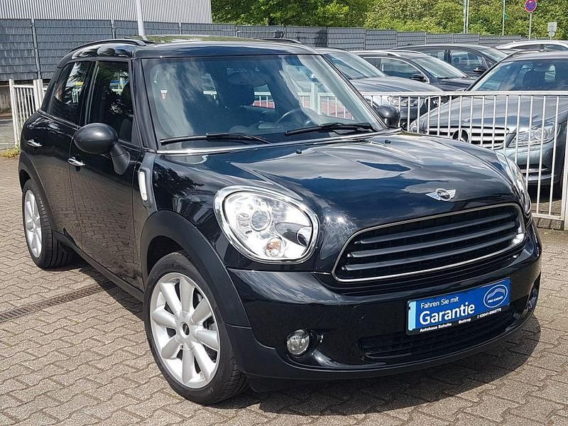 Schwarz Gebraucht 2011 Mini Cooper Countryman Pepper SUV | 8.995 € (Fairer Preis) - Bild 1/4