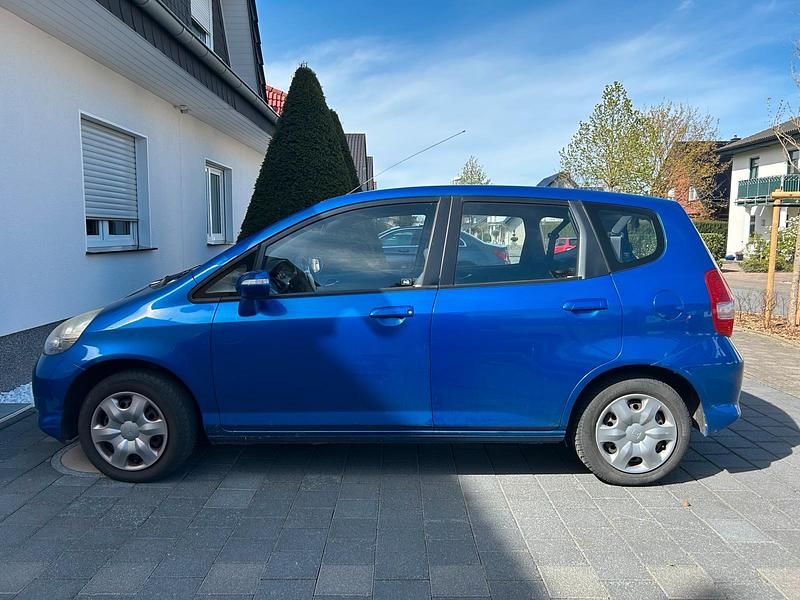 Gebraucht Honda Jazz 83 PS (61 kW) 2004 Blau Kleinwagen
