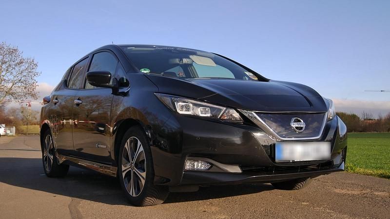 Gebraucht Nissan Leaf Tekna 2021 Schwarz Kleinwagen