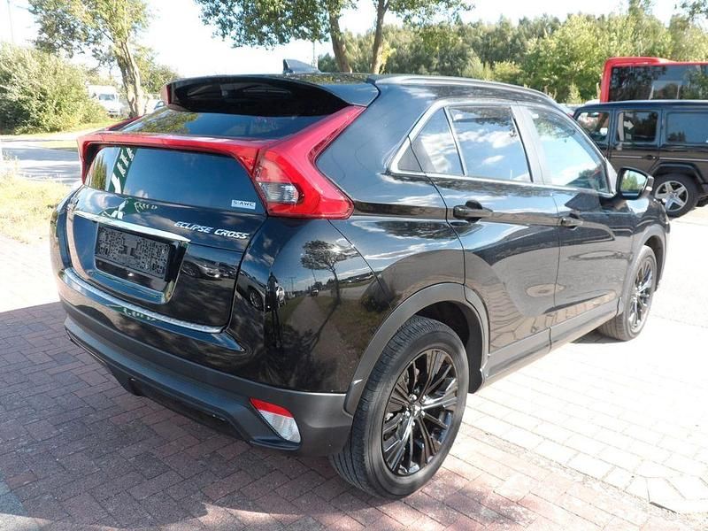 Gebraucht Mitsubishi Eclipse Cross Active 148 PS (108 kW) 2019 Schwarz SUV