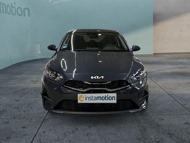 Gebraucht Kia Ceed Vision 99 PS (72 kW) 2024 Grau Kleinwagen