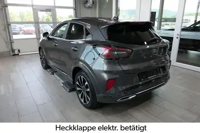 Używany Ford Puma ST-Line 155 KM (114 kW) 2021 Szary Sedan/Limuzyna