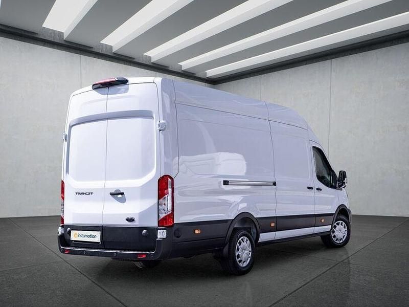 Gebraucht Ford Transit 131 PS (96 kW) 2025 Weiß Van / Kleinbus