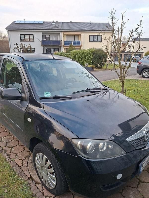 Schwarz Gebraucht 2006 Mazda 2 Exclusive Kleinwagen | 999 € (Fairer Preis) - Bild 1/4