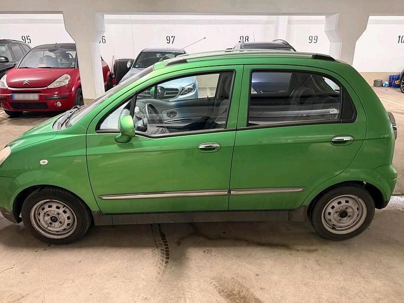 Gebraucht Chevrolet Caprice 60 PS (44 kW) 2009 Grün Limousine