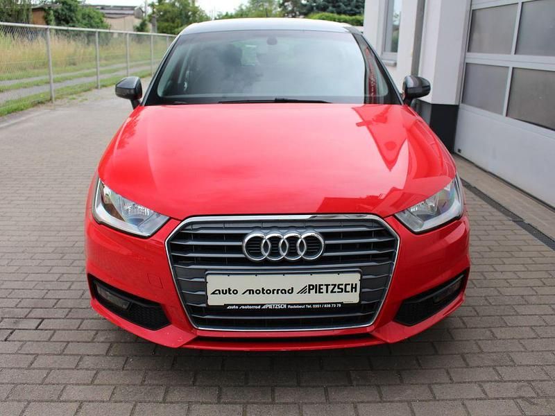 Gebraucht Audi A1 Sportback Design 90 PS (66 kW) 2017 Rot Kleinwagen