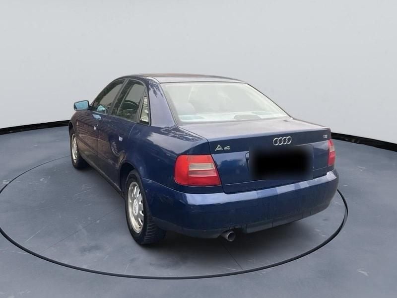 Gebraucht Audi A4 101 PS (74 kW) 2000 Blau Limousine