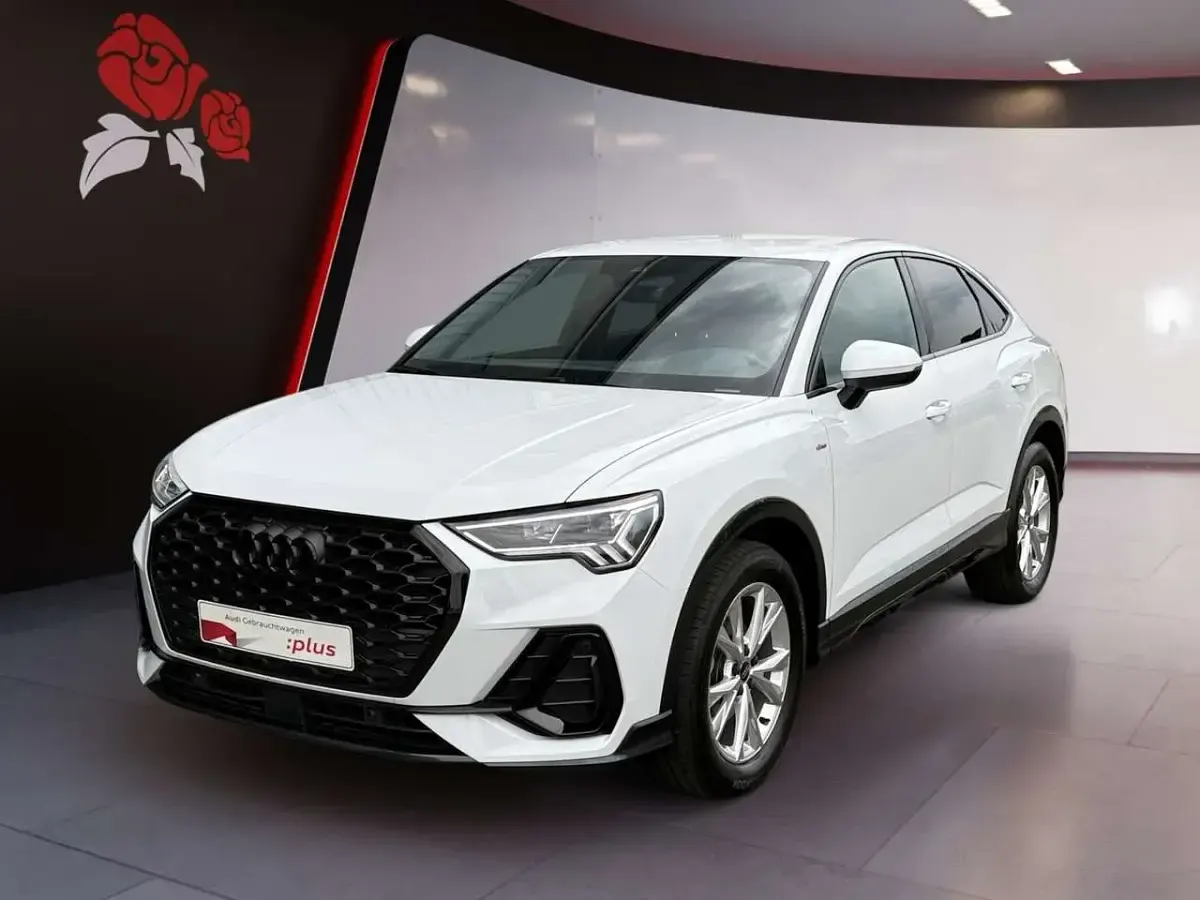 Gebraucht Audi Q3 Sportback S-Line 150 PS (110 kW) 2023 Weiß SUV