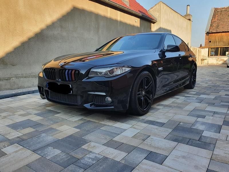 Schwarz Gebraucht 2011 BMW 525 Limousine | 12.900 € (Teuer) - Bild 1/4