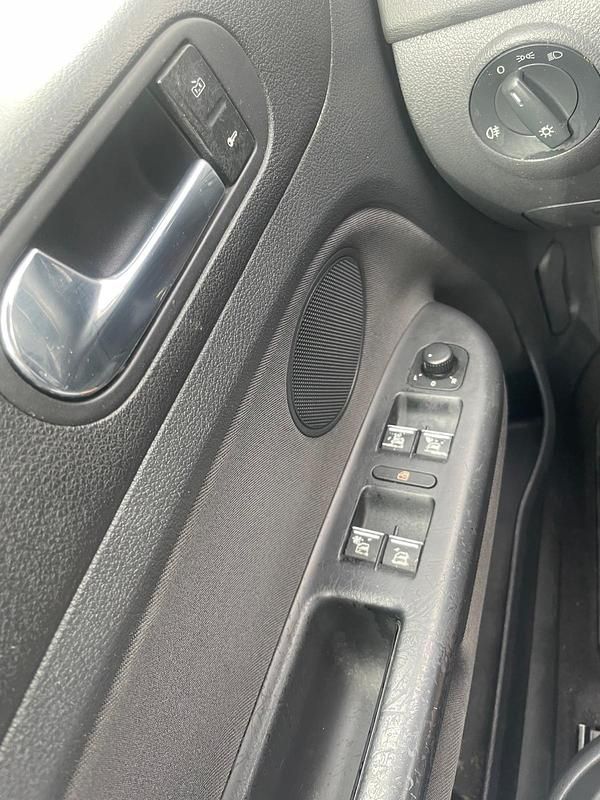 Gebraucht VW Golf Plus Cross 122 PS (89 kW) 2005 Blau Van / Kleinbus