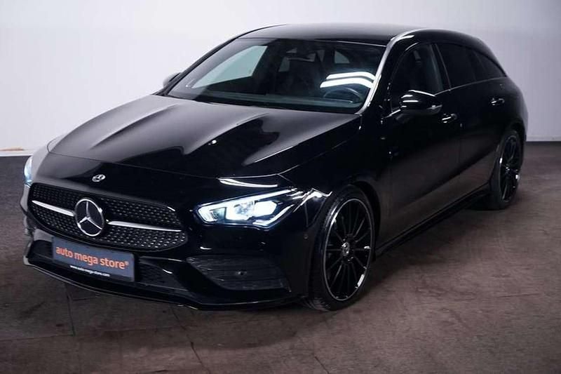 Night black Gebraucht 2020 Mercedes CLA220 AMG line Limousine | 27.777 € (Fairer Preis) - Bild 1/4