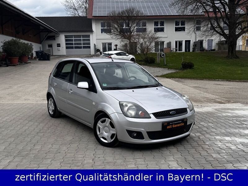 Silber (polarsilber metallic) Gebraucht 2008 Ford Fiesta Kleinwagen | 2.990 € (Etwas zu teuer) - Bild 1/4