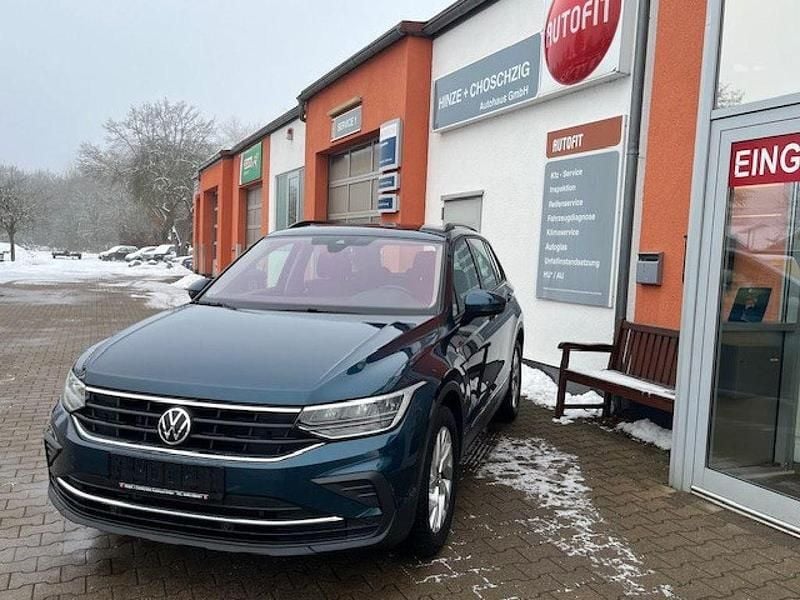 Gebraucht VW Tiguan 150 PS (110 kW) 2021 Blau SUV