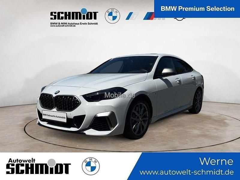Weiß Gebraucht 2024 BMW M235 Sport Line Coupé | 40.290 € (Fairer Preis) - Bild 1/3