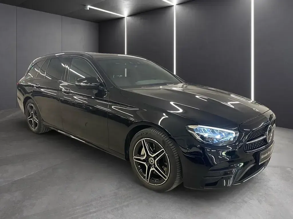 Occasion Mercedes E450 AMG 367 ch (269 kW) 2023 Noir Berline
