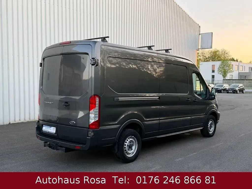 Gebraucht Ford Transit 131 PS (96 kW) 2017 Grau Van / Kleinbus