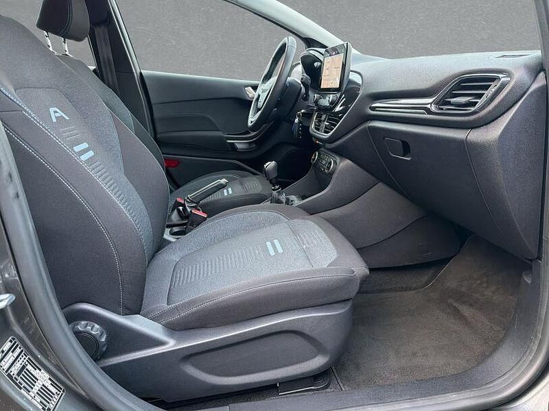 Gebraucht Ford Fiesta Active 101 PS (74 kW) 2022 Andere Limousine