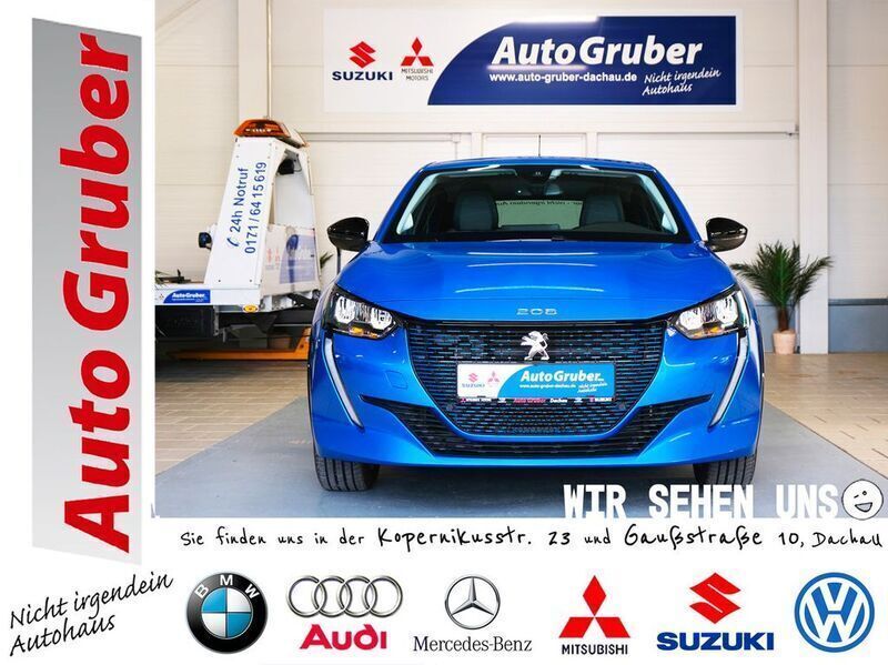 Blau Gebraucht 2022 Peugeot e-208 Allure Kleinwagen | 19.490 € (Fairer Preis) - Bild 1/4