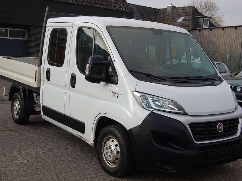 Gebraucht Fiat Ducato 131 PS (96 kW) 2018 Colore esterno weiss Van