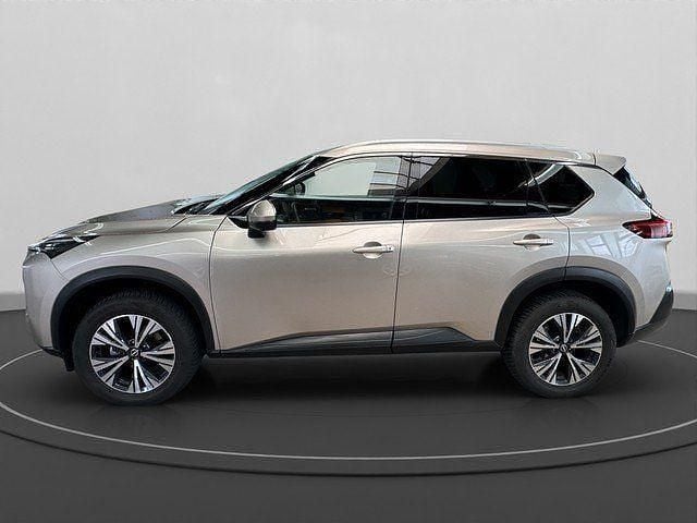 Gebraucht Nissan X-Trail N-Connecta 163 PS (119 kW) 2024 Champagne silver (silber) SUV