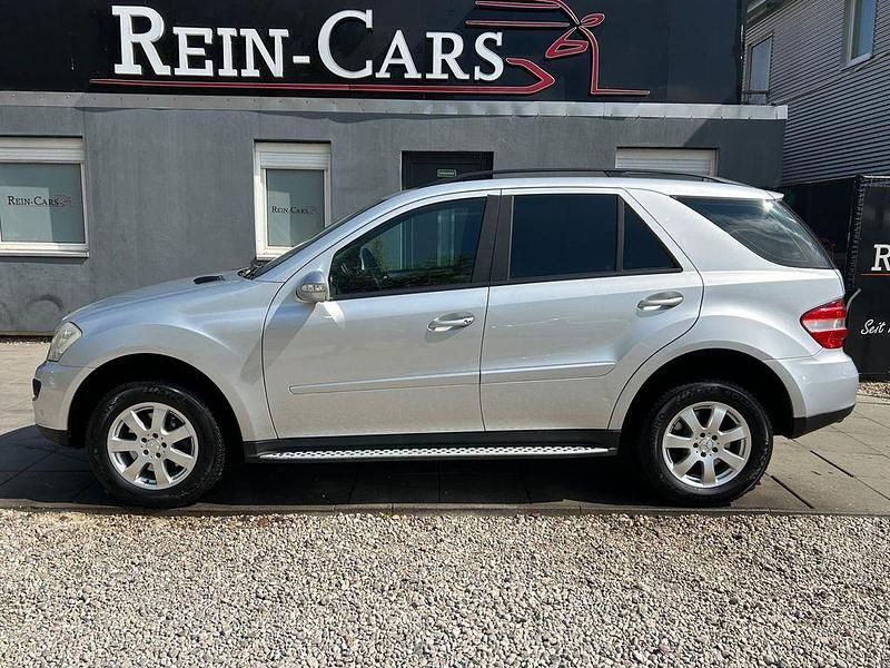 Gebraucht Mercedes ML280 190 PS (139 kW) 2006 Silber SUV