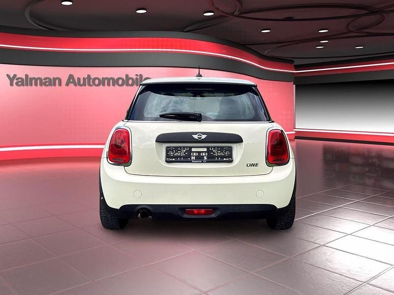 Gebraucht Mini ONE 102 PS (75 kW) 2014 Weiß Kleinwagen