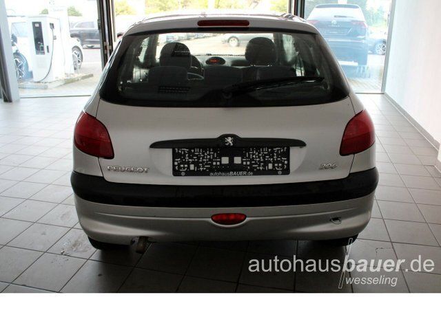 Gebraucht Peugeot 206 Premium 75 PS (55 kW) 2002 Grau Limousine