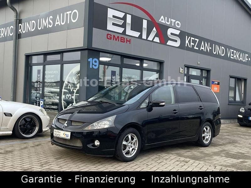 Schwarz Gebraucht 2005 Mitsubishi Grandis Motion Van / Kleinbus | 4.699 € (Fairer Preis) - Bild 1/4