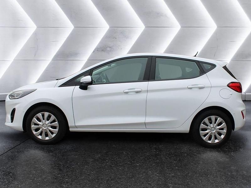 Gebraucht Ford Fiesta Cool & Connect 75 PS (55 kW) 2023 Weiß Kleinwagen
