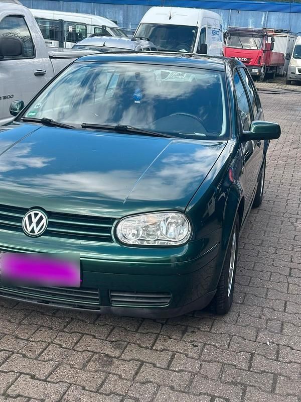 Gebraucht VW Golf IV 125 PS (91 kW) 1998 Grün Kleinwagen