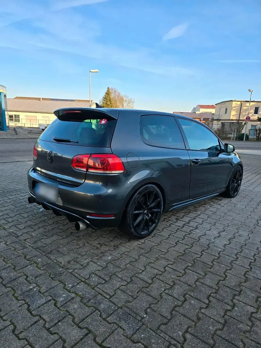 Gebraucht VW Golf VI GTI 211 PS (155 kW) 2010 Grau Coupé