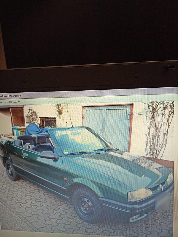 Gebraucht Renault 19 88 PS (64 kW) 1994 Grün Cabrio