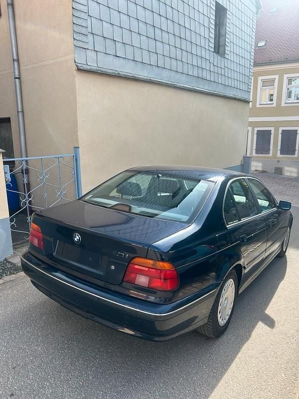 Second-hand BMW 520 150 CP (110 kW) 1999 Berlinǎ