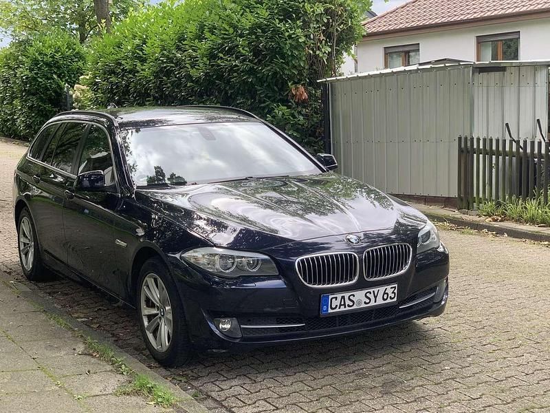 Gebraucht 2012 BMW 520 Sport Line Kombi | 8.799 € (Fairer Preis) - Bild 1/4