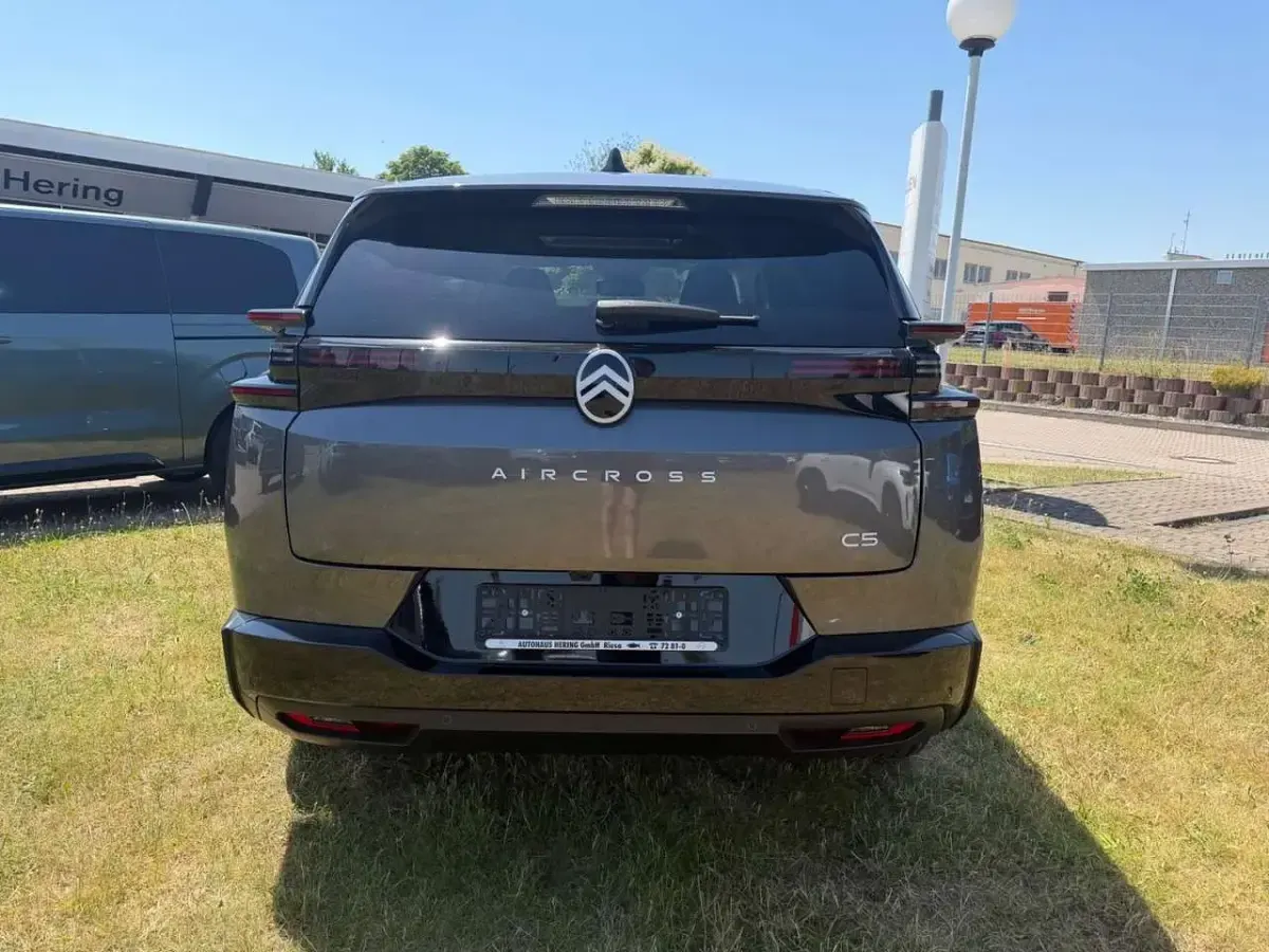 Neu Citroën C5 Aircross 136 PS (100 kW) 2026 Platinium grau SUV