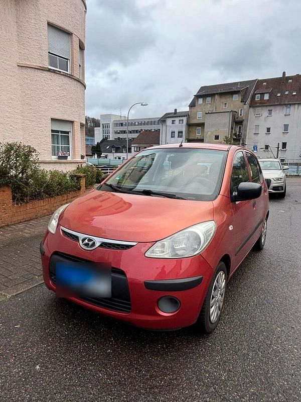 Gebraucht Hyundai i10 65 PS (47 kW) 2008 Rot Kleinwagen
