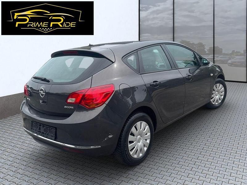 Gebraucht Opel Astra Selection 101 PS (74 kW) 2015 Grau Kombi