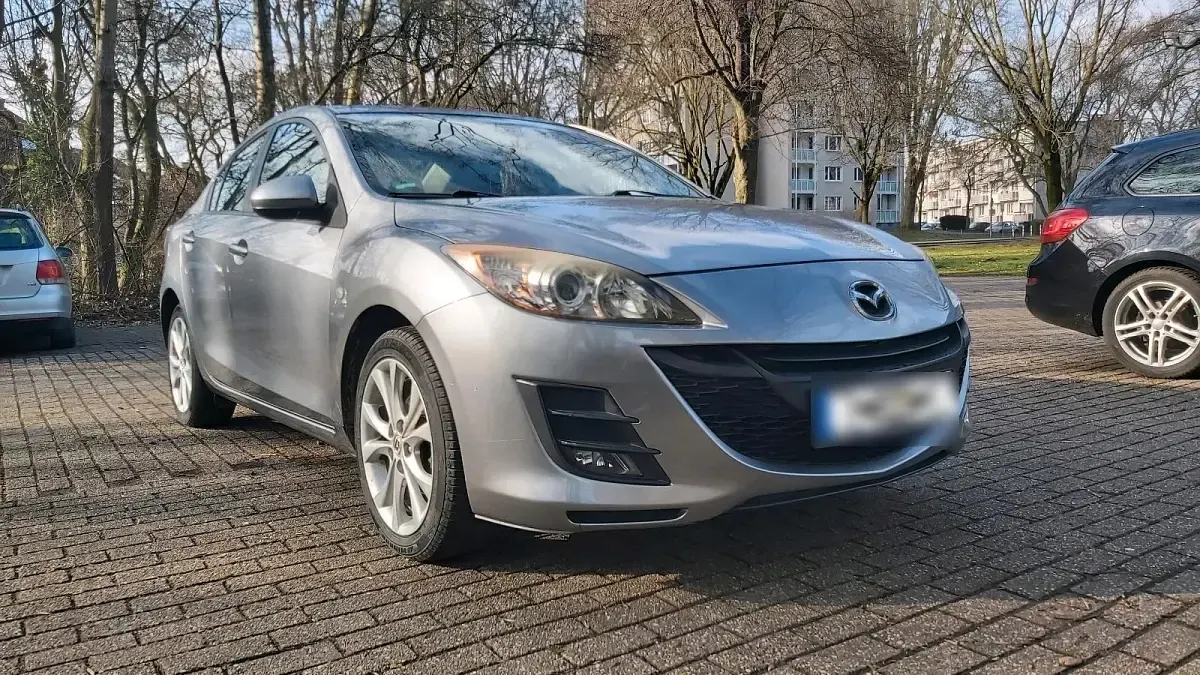 Gebraucht Mazda 3 105 PS (77 kW) 2009 Grau Limousine