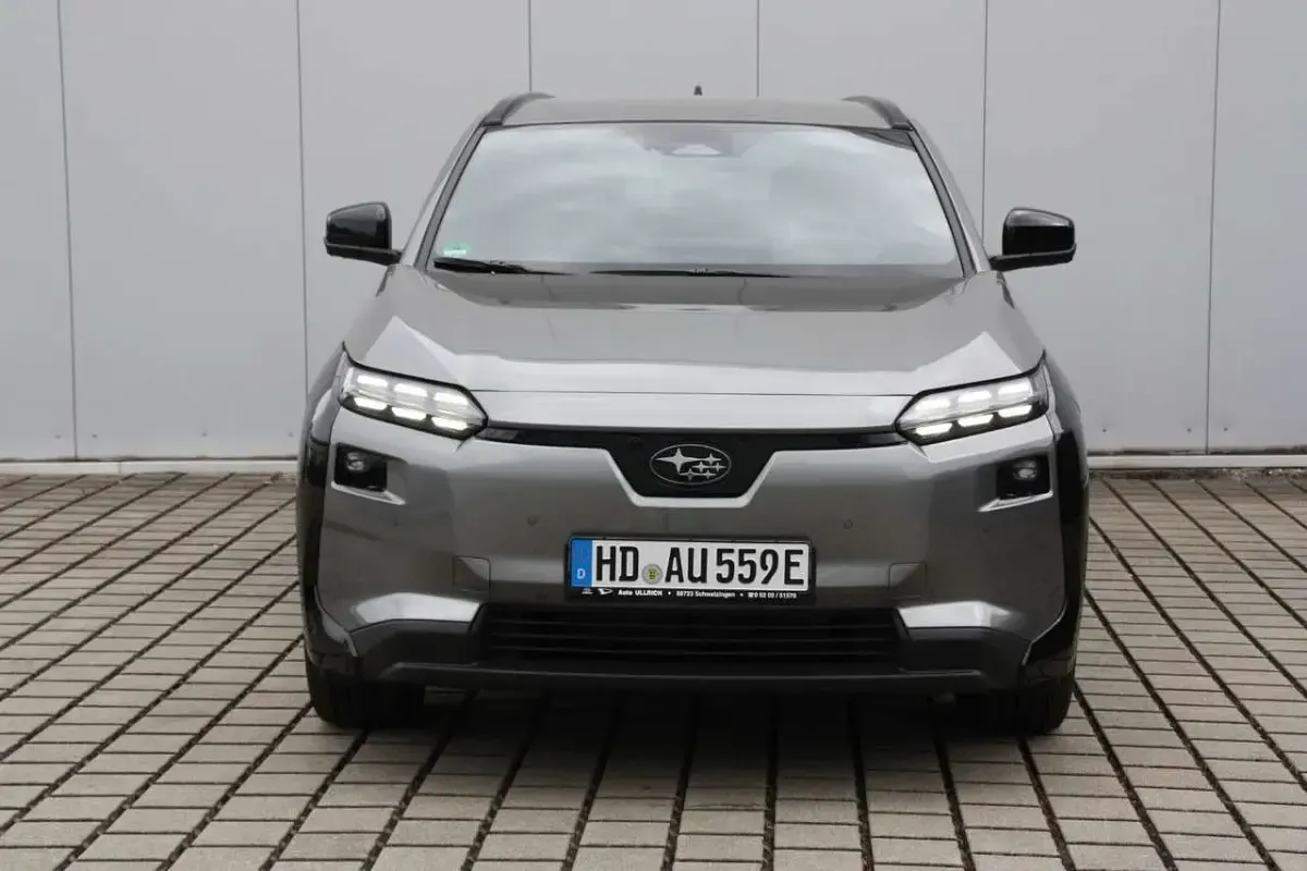 Neu Subaru Solterra Comfort 252 kW (343 PS) 2026 Grau SUV