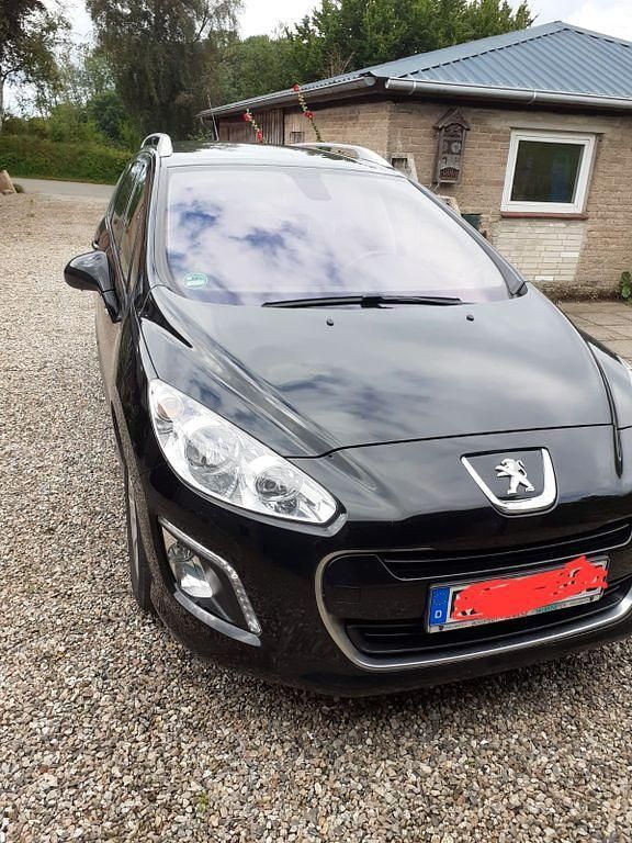 Schwarz Gebraucht 2013 Peugeot 308 Business-Line Kombi | 8.999 € (Fairer Preis) - Bild 1/4