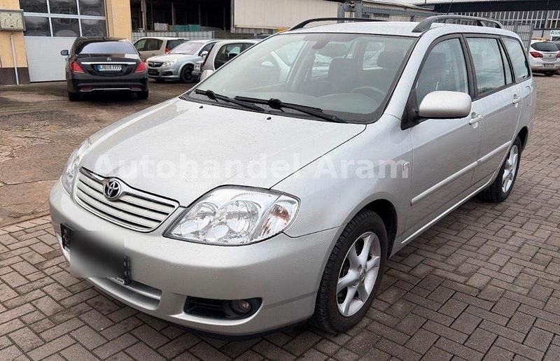 Silber Gebraucht 2006 Toyota Corolla Kombi | 4.100 € (Fairer Preis) - Bild 1/4
