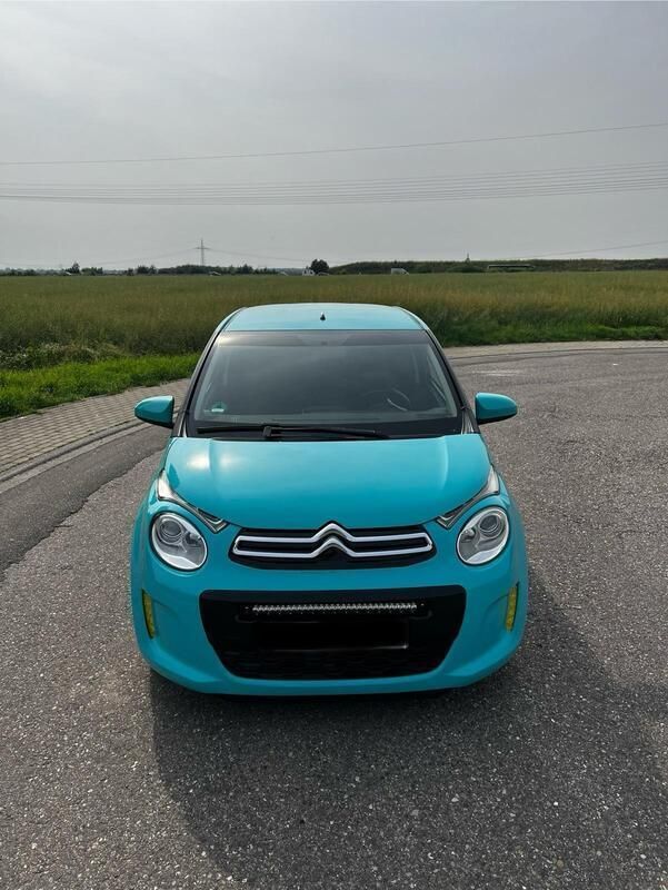 Andere außenfarben Gebraucht 2016 Citroën C1 PureTech Kleinwagen | 4.500 € - Bild 1/4