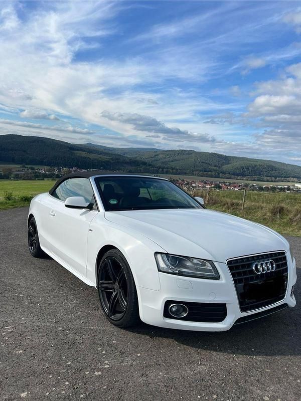 Weiß Gebraucht 2011 Audi A5 Cabriolet Sport Cabrio | 12.500 € (Fairer Preis) - Bild 1/4