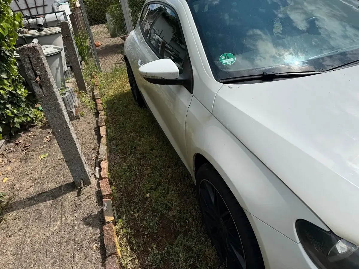 Gebraucht VW Scirocco 160 PS (117 kW) 2008 Weiß Coupé