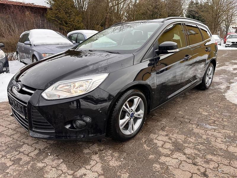 Gebraucht Ford Focus SYNC Edition 116 PS (85 kW) 2013 Schwarz Limousine