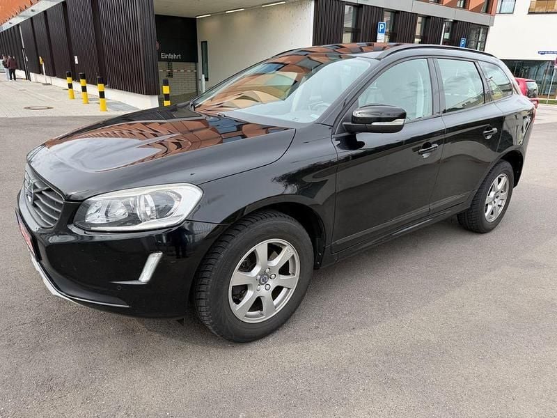 Gebraucht Volvo XC60 Kinetic 190 PS (139 kW) 2016 Schwarz SUV
