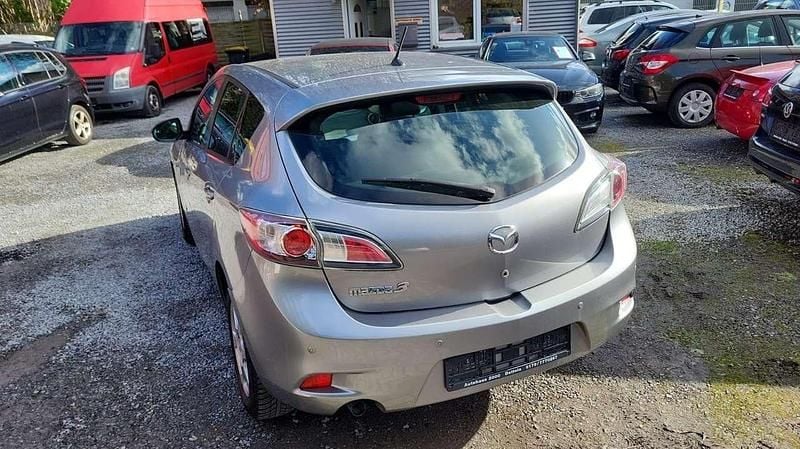 Gebraucht Mazda 3 Prime-Line 105 PS (77 kW) 2013 Silber Limousine