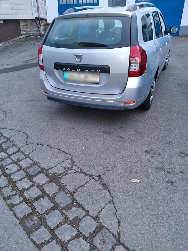 Gebraucht Dacia Logan MCV 90 PS (66 kW) 2015 Silber Kombi