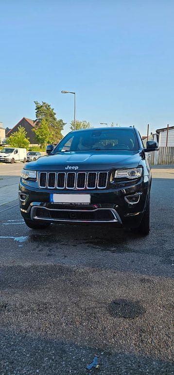 Schwarz Gebraucht 2014 Jeep Grand Cherokee SUV | 14.300 € (Etwas zu teuer) - Bild 1/4